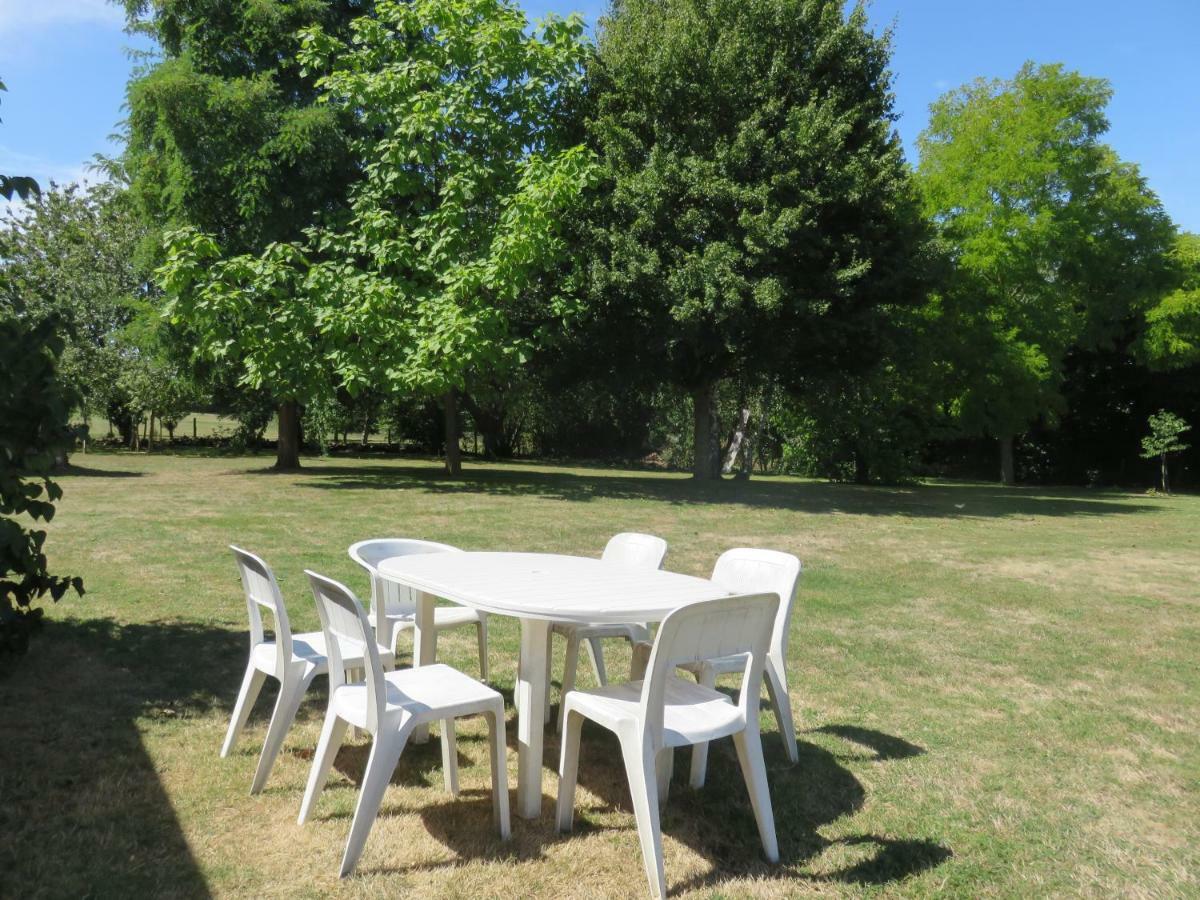Gite Des Basses Touches Villa Moitron-sur-Sarthe Eksteriør billede